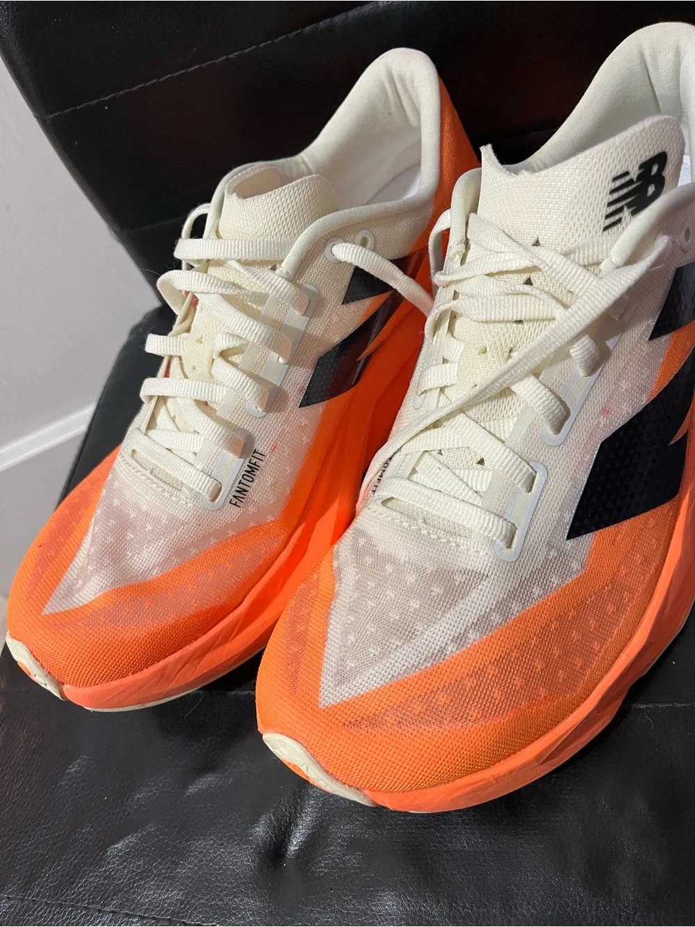New Balance fuel cell unisex Orange